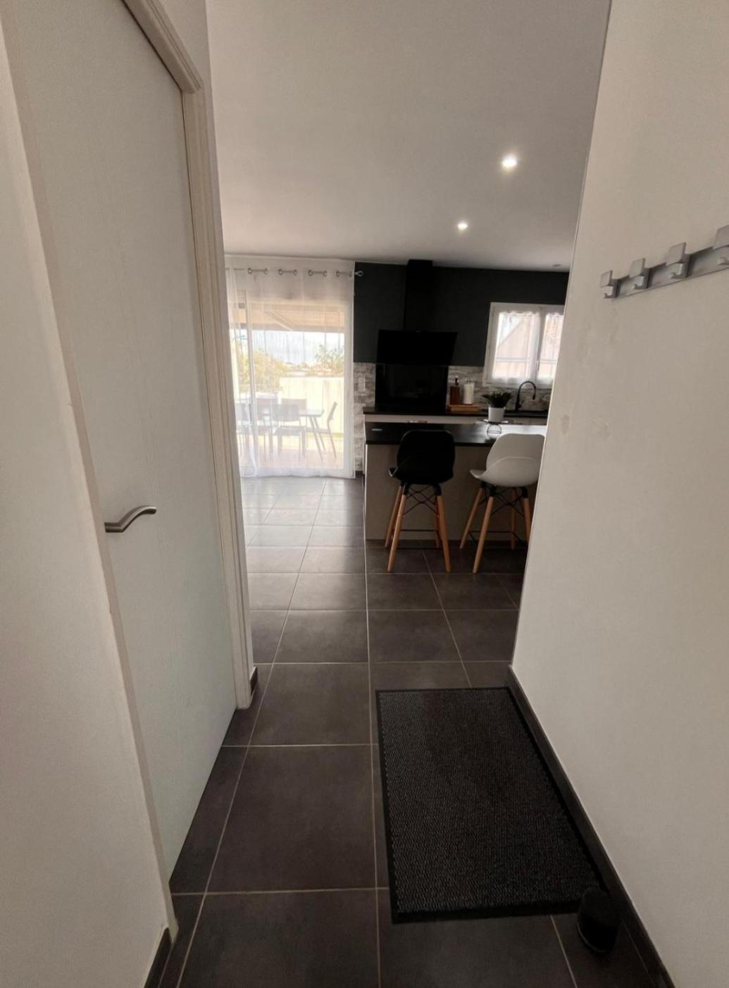 Maison 8 Couchages Clim, Plage A Pied, Petite Piscine Пор-ла-Нувель Экстерьер фото
